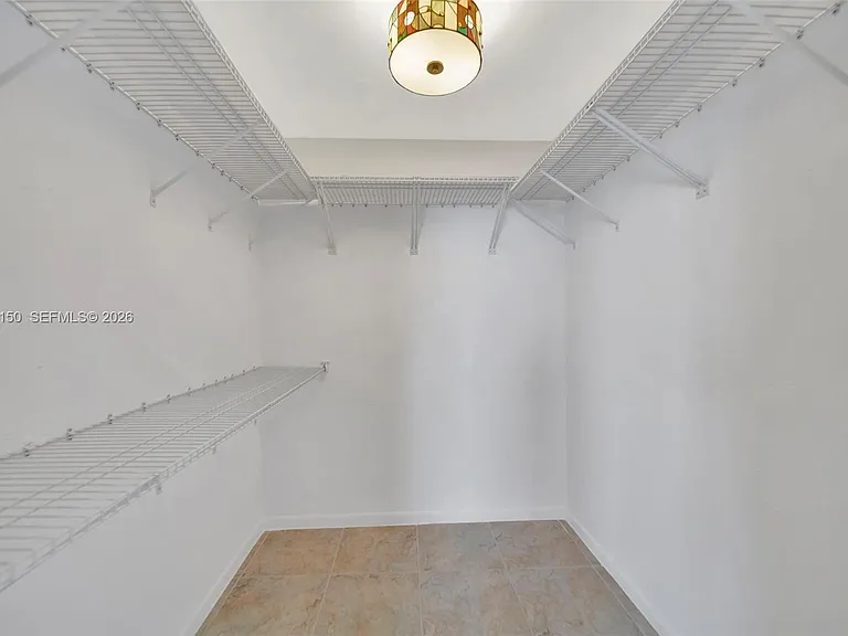 117 Lake Emerald Dr #408 — Photo 23