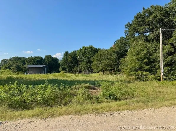 12398 Firehouse Rd, Kingston, OK 73439