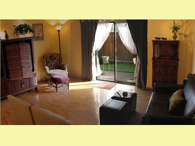 1365 City View St photo 1