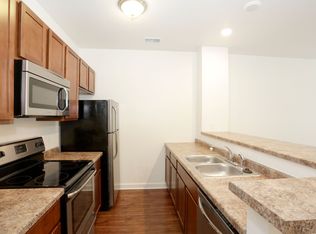 706 Inverness Rd #8B83F7FE6, Champaign, IL 61822