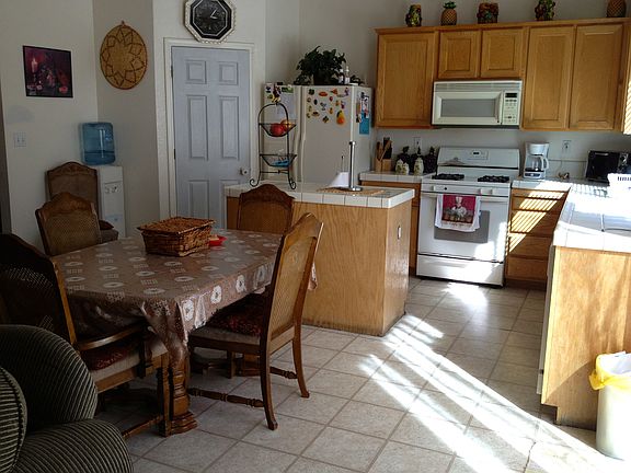 Kitchen with Breakfast Nook
