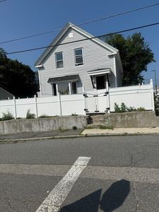 59 Livingston St, Lowell, MA, 01852