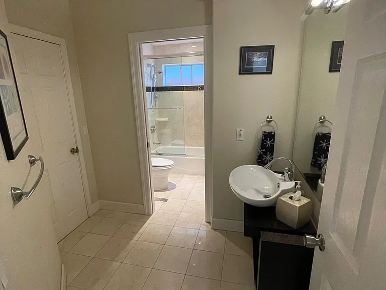 1220 Balboa Ave — Photo 17