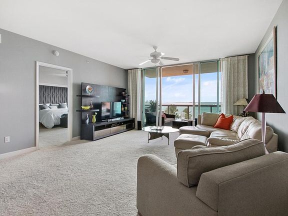 2nd image of 2650 Lake Shore Dr Unit 504