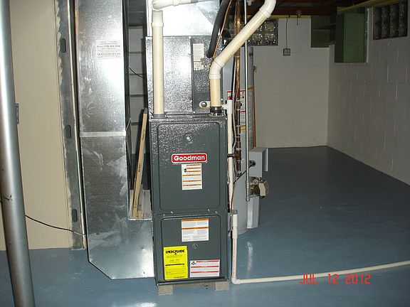 4th image of 237 Devinney Ave