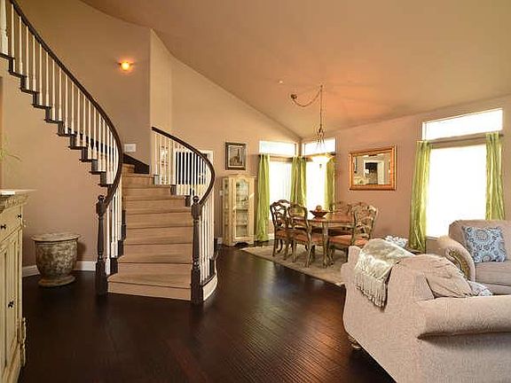 4th image of 2772 Mira Bella Cir