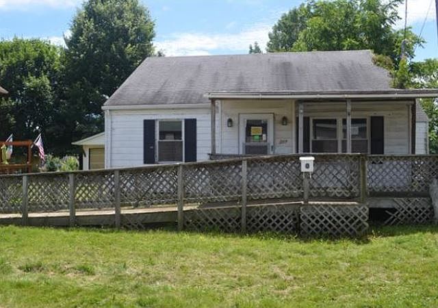 1st image of 307 Dawsett Ave