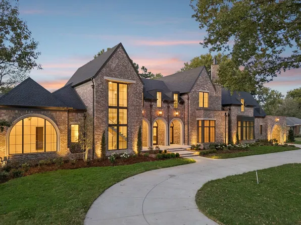 5218 Meadow Lake Rd, Brentwood, TN 37027