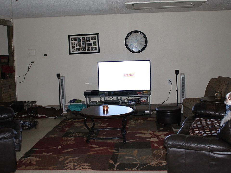 1st image of 11 Camelia Ln