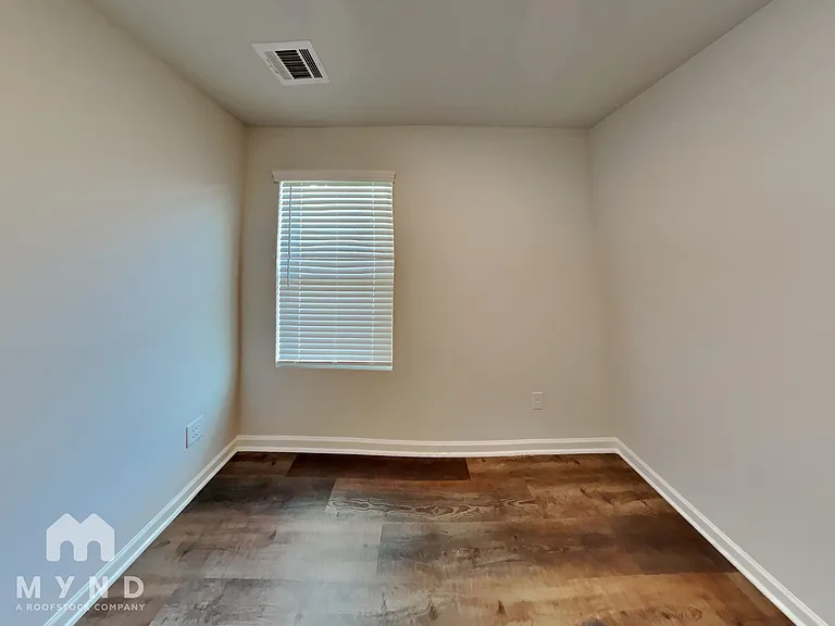 1826 Carrington Dr — Photo 14