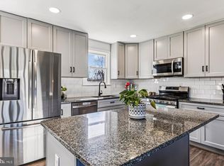 3015 Walnut Ln, Waldorf, MD 20601