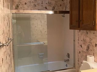 7403 Kings Manor Ct, Oklahoma City, OK 73132