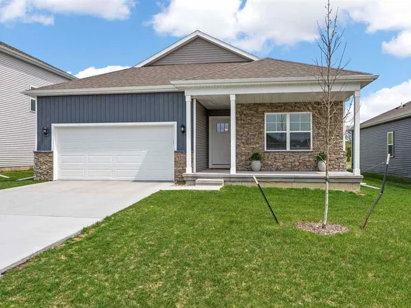 3381 Dreusicke Dr, Coralville, IA 52241