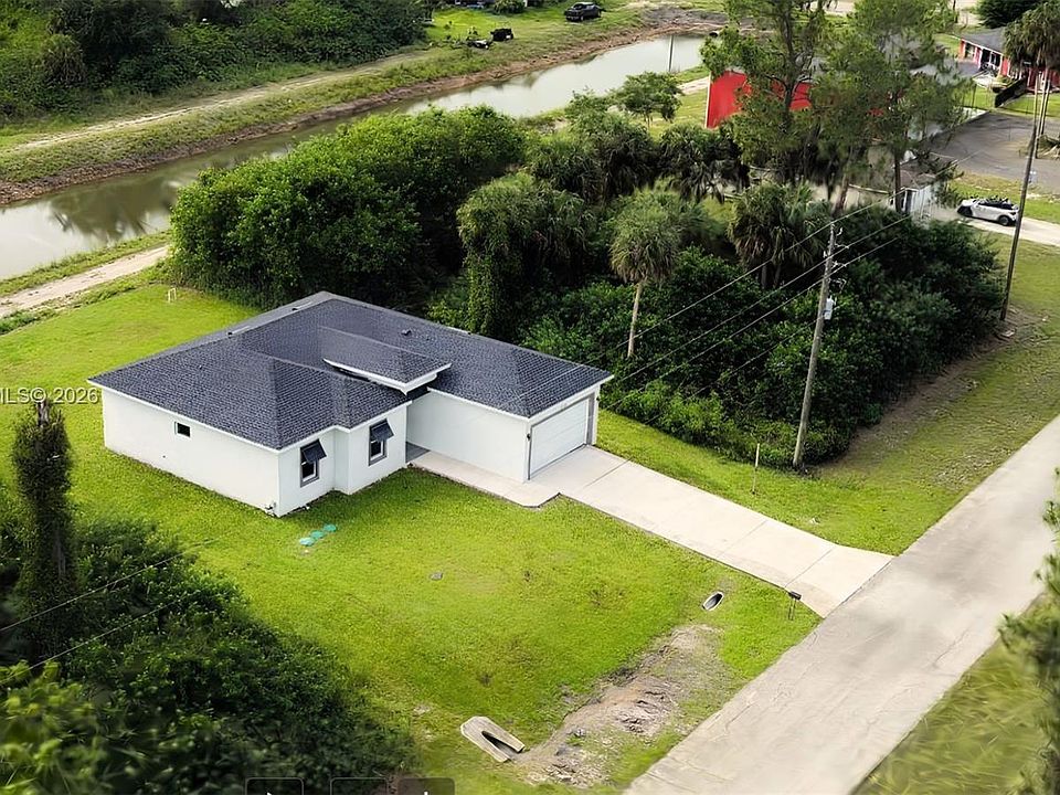 1st image of 6108 Stratton Rd