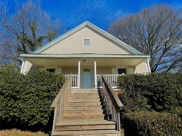 8508 Colgate Cir, Charlotte, NC 28214