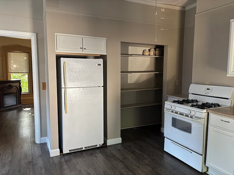 452 Ray Ave NW #2 — Photo 10