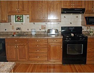 5th image of 3441 Macintyre Dr