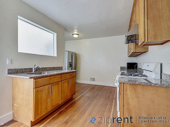 3rd image of 2090 46th Ave