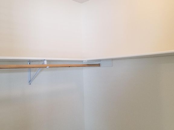 3rd image of 651 21st St Unit 4