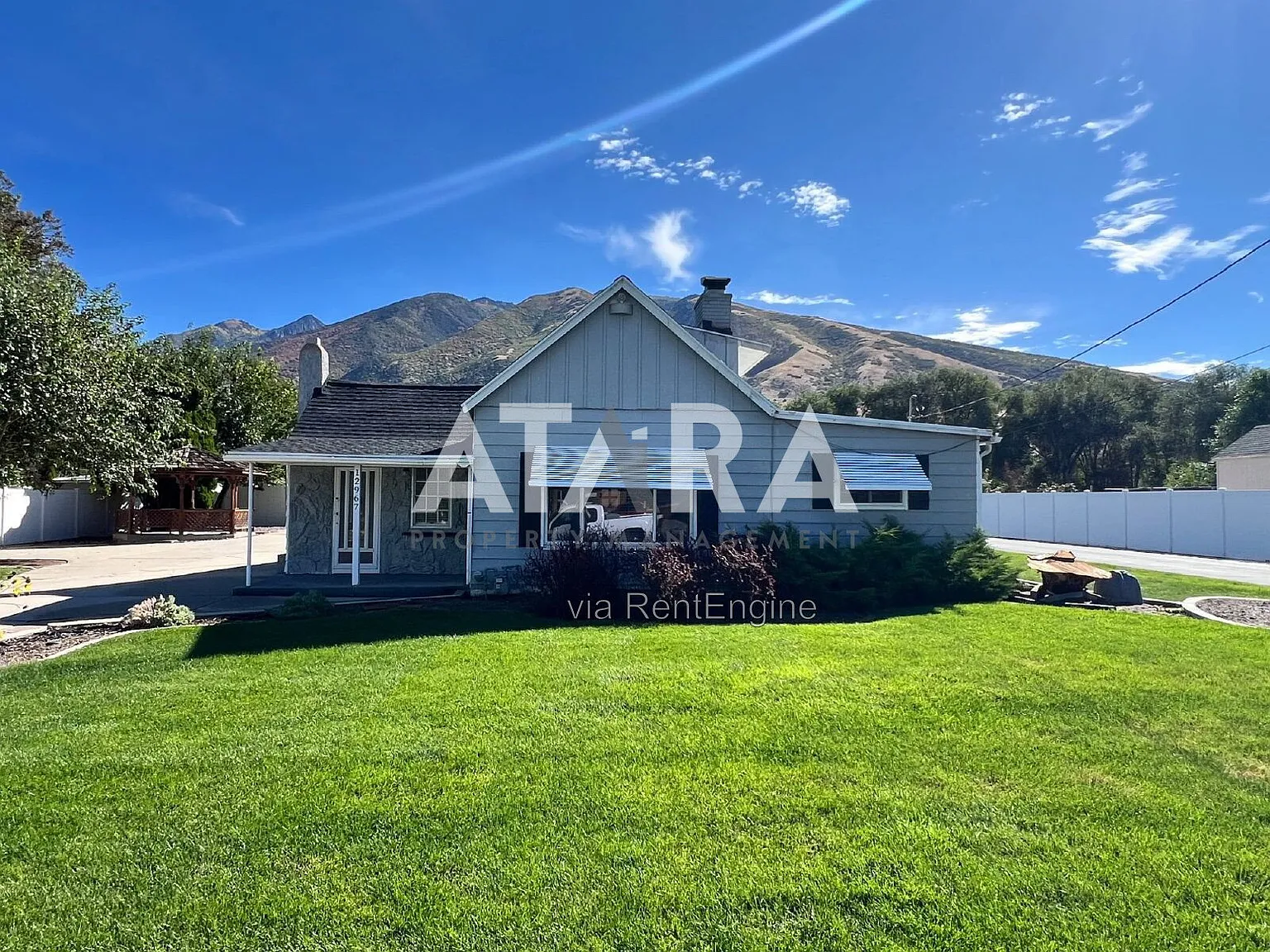 4 bed, 2.0 bath, 1642 sqft, $2,375 — Photo 1