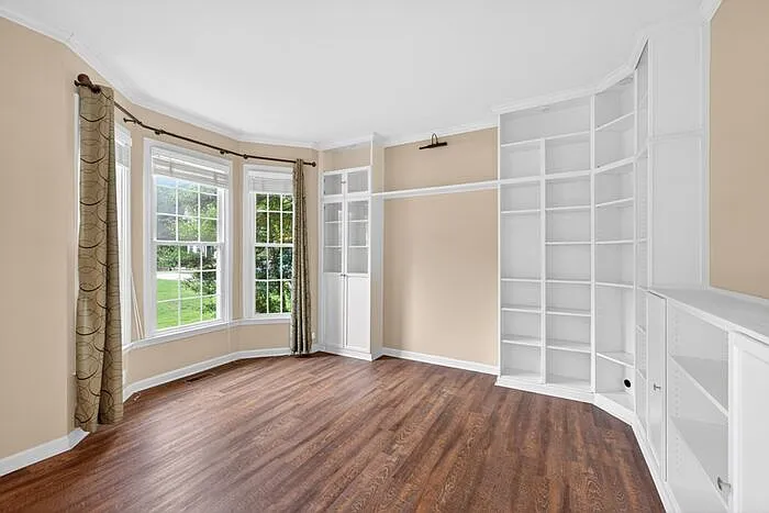 4582 Campenille Ct — Photo 11