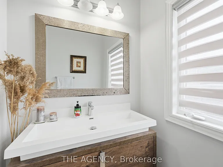 14415 Jane St — Photo 23