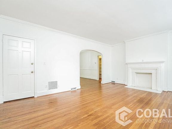 3rd image of 77 Sheridan Dr NE Unit 3