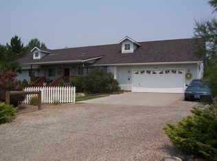 2222 Mel Dr, Gardnerville, NV 89410