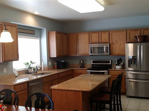 5th image of 8049 Pebblestone Dr