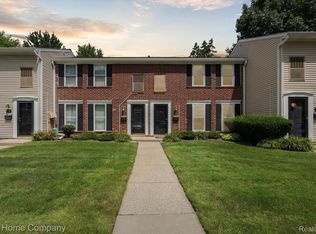 1626 Orchard Dr, Canton, MI 48188