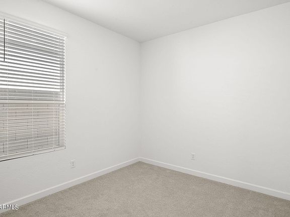 2nd image of 1738 E QUESTA Drive