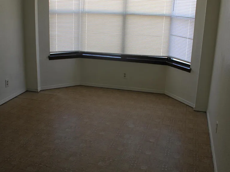 1472 Sierra De Oro Dr #0 — Photo 11