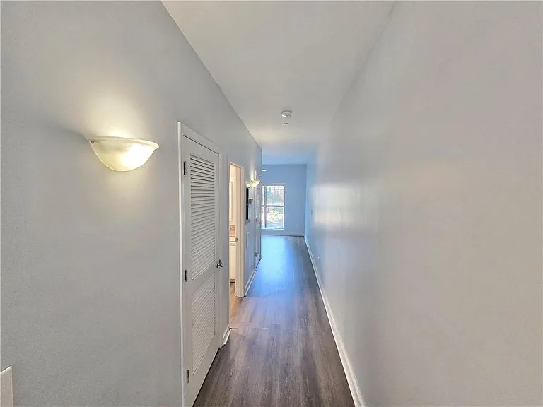 238 Walker St SW #22 — Photo 19