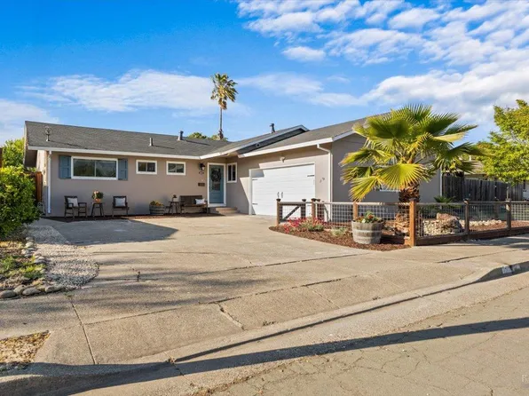 1221 Bertha Lane, Santa Rosa, CA 95405