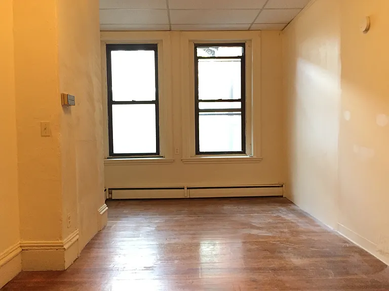 179 Harvard St #2 — Photo 6