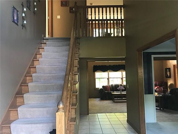 4th image of 5511 Saint Peters Way