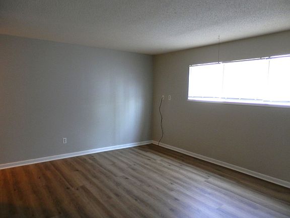 3rd image of 4206 Interstate Highway 70 Dr SE #D