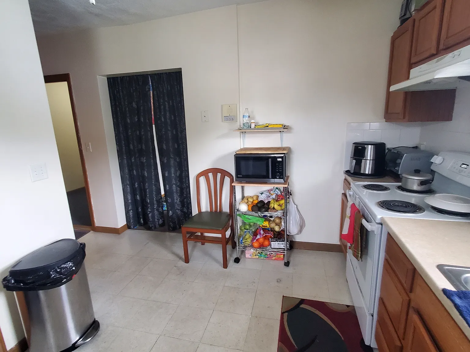 1 bed, 800 sqft, $1,700 — Photo 4