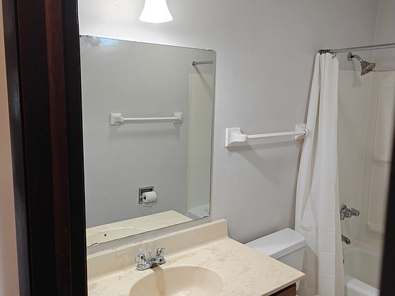 2nd image of 3693 Robert Pl