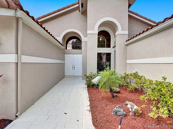 3rd image of 2140 Oakland Hills Way
