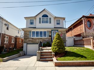 19316 45th Ave, Flushing, NY 11358