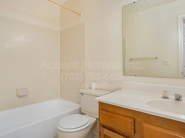 7461 Ridge Oak Ct — Photo 27