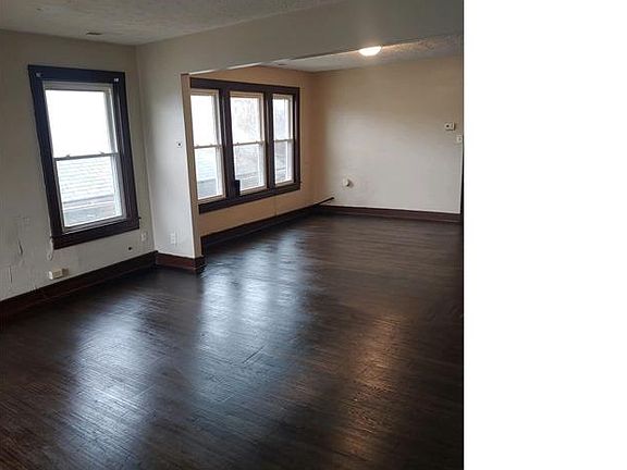 2nd image of 106 S 40th St #4