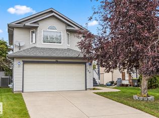 184 Foxboro Pl, Strathcona County, AB T8A 5Y5