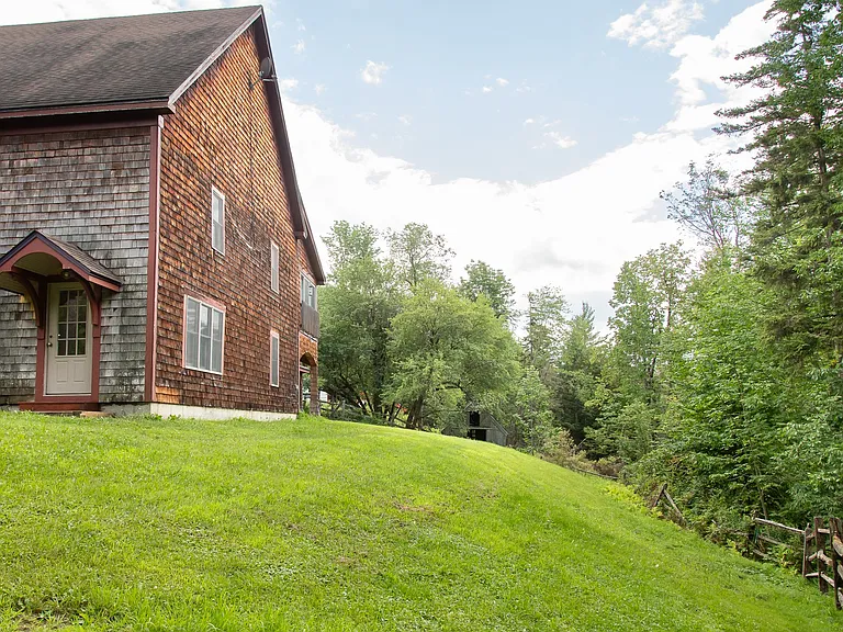 477 Dunham Rd #3 — Photo 4