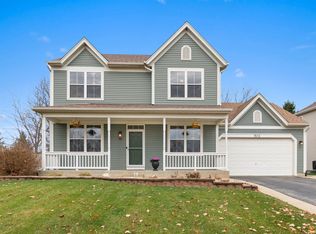 502 Vernon Dr, Oswego, IL 60543