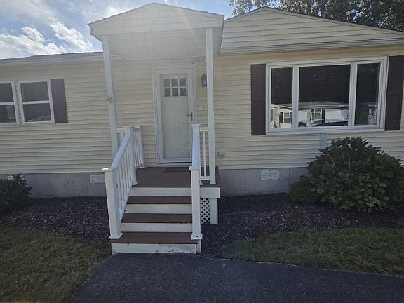 2nd image of 14 Birch St