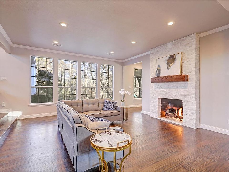 1st image of 1201 Shady Oaks Cir