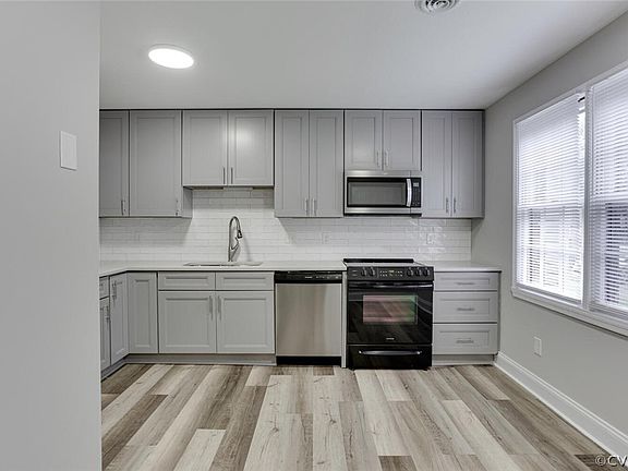 5th image of 3909 Autumn Ct