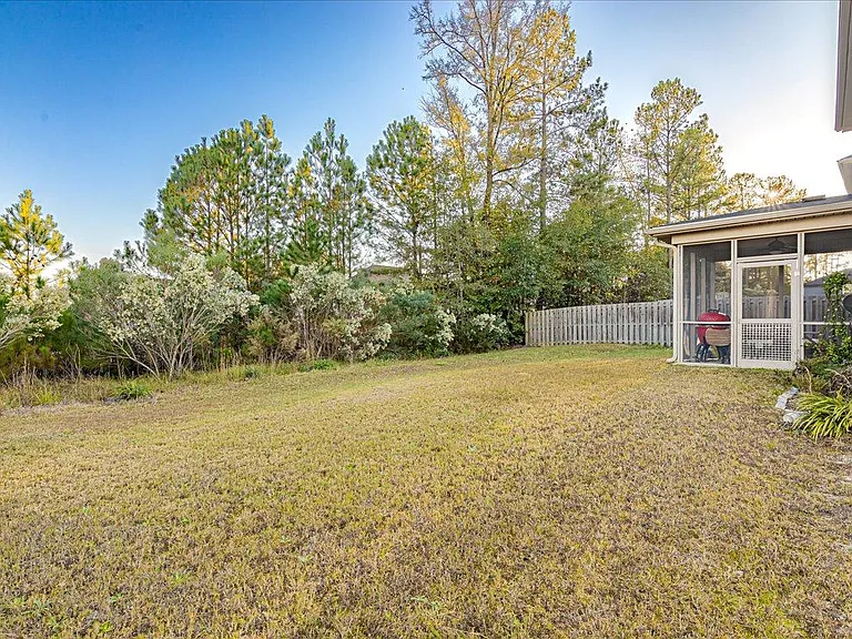 531 Brantley Cove Cir — Photo 37